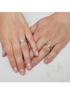   Arany karikagyűrű pár ALM12983gyf cirkóniával fehér arany