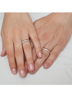   Arany karikagyűrű pár ALM12989gyfv cirkóniával fehér és vörös arany