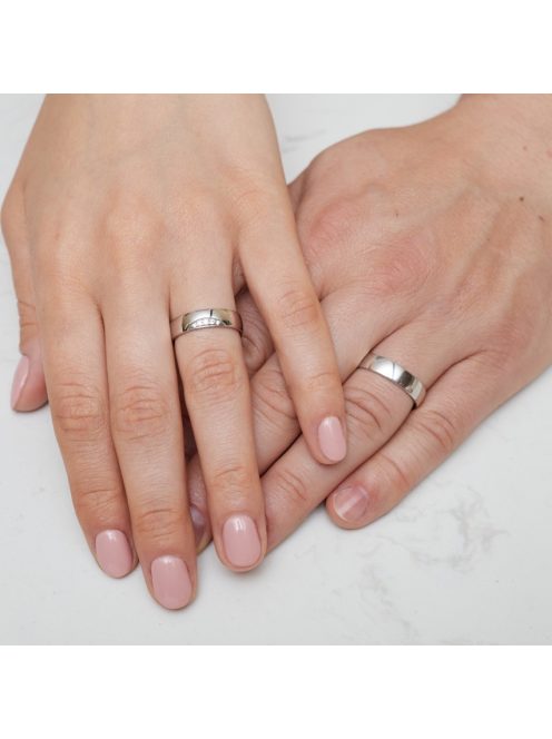 Arany karikagyűrű pár ALM13160gyf cirkóniával fehér arany