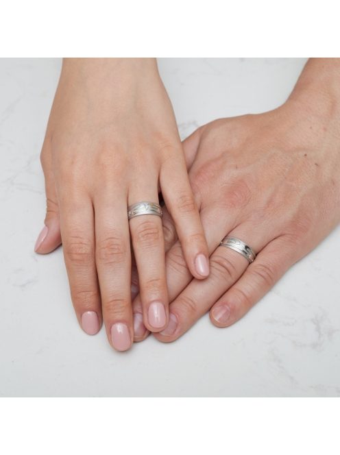 Arany karikagyűrű pár ALM13214gyf cirkóniával fehér arany