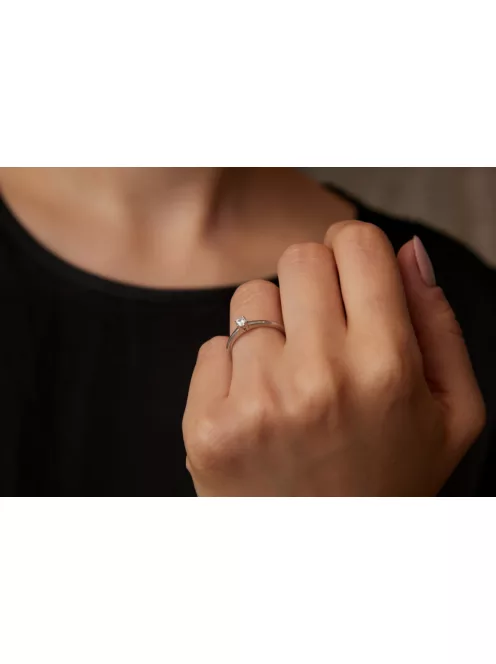 Gyűrűguru eljegyzési gyűrű 0.17ct szintetikus gyémánttal BRK098 