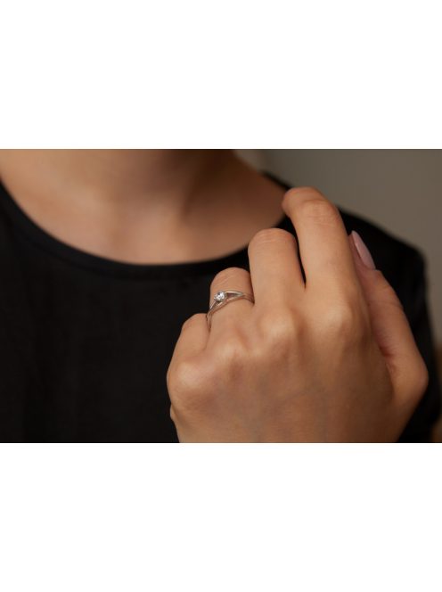 Gyűrűguru eljegyzési gyűrű 0.2ct H/SI gyémánttal BRK 100 