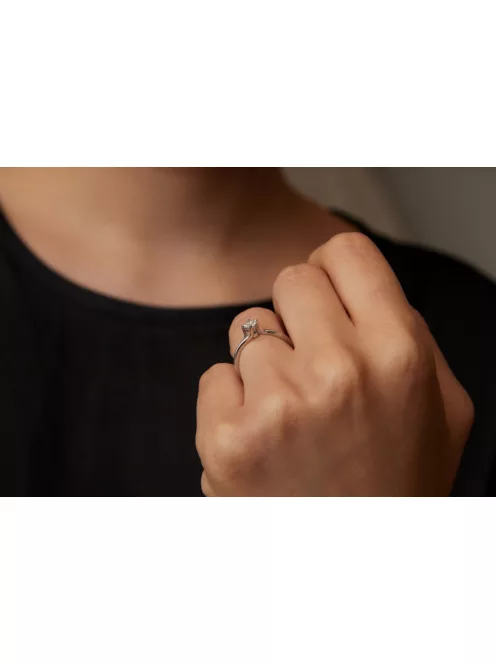 Gyűrűguru eljegyzési gyűrű 0.1ct szintetikus gyémánttal BRK115 