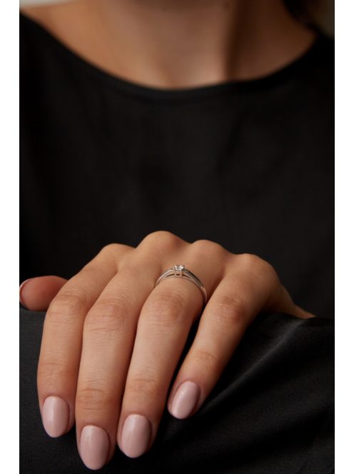 Gyűrűguru eljegyzési gyűrű 0.17ct szintetikus gyémánttal BRK 143  
