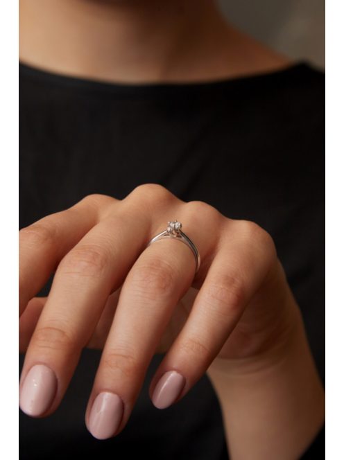 Gyűrűguru eljegyzési gyűrű 0.1ct szintetikus gyémánttal BRK 147  