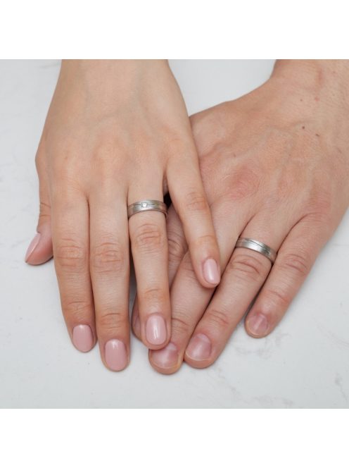 Arany karikagyűrű pár E-ALM14131gyf cirkóniával fehér arany