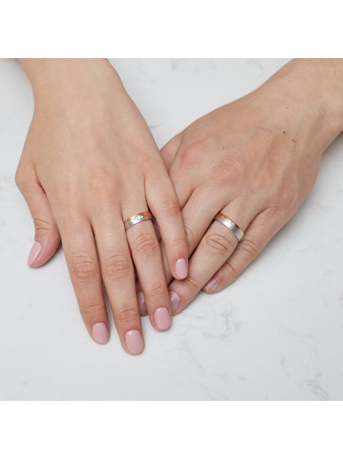 Arany karikagyűrű pár E-ALM14146gyfr cirkóniával fehér és rozé arany