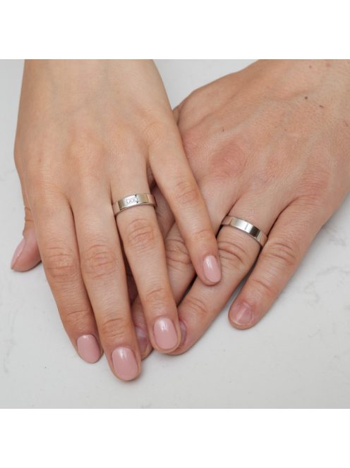 Arany karikagyűrű pár G1422gyf cirkóniával fehér arany