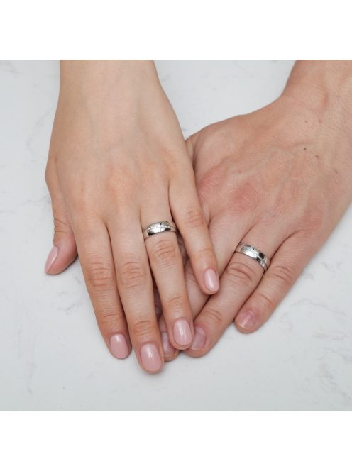 Arany karikagyűrű pár G3372gyf cirkóniával fehér arany