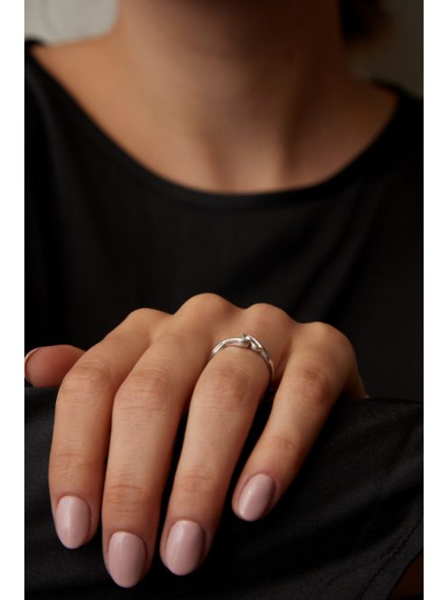 Gyűrűguru eljegyzési gyűrű 0.1ct szintetikus gyémánttal MX040 